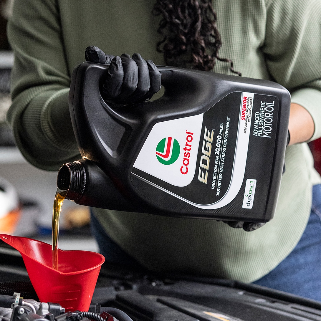 Castrol® EDGE® has been formulated to provide superior performance and protection in 7 Critical Areas, including fuel economy, high temperature performance, sludge control and wear protection for up to 20,000 miles between oil changes.