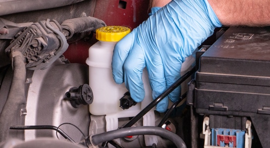 positioning brake master cylinder in vehicle