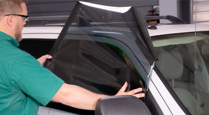 Mapping the liner to the outside of the window