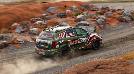 Pontiac Vibe racing on the Rock Course