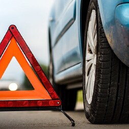 Roadside Emergency Kit Supplies Guide