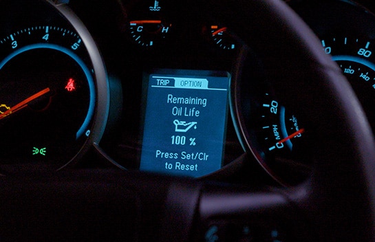Reseting the Oil Maintenance Light on a 2011-2015 Chevy Cruze with an Infotainment Screen