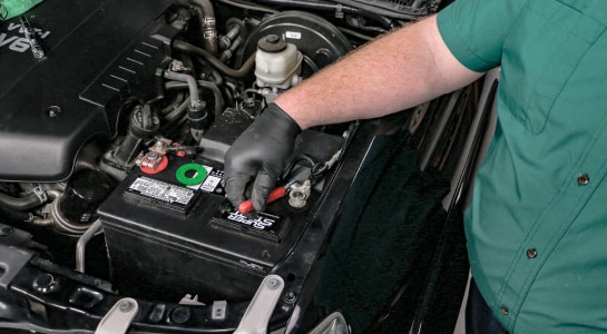 O'Reilly Team Member Providing Free Battery Installation